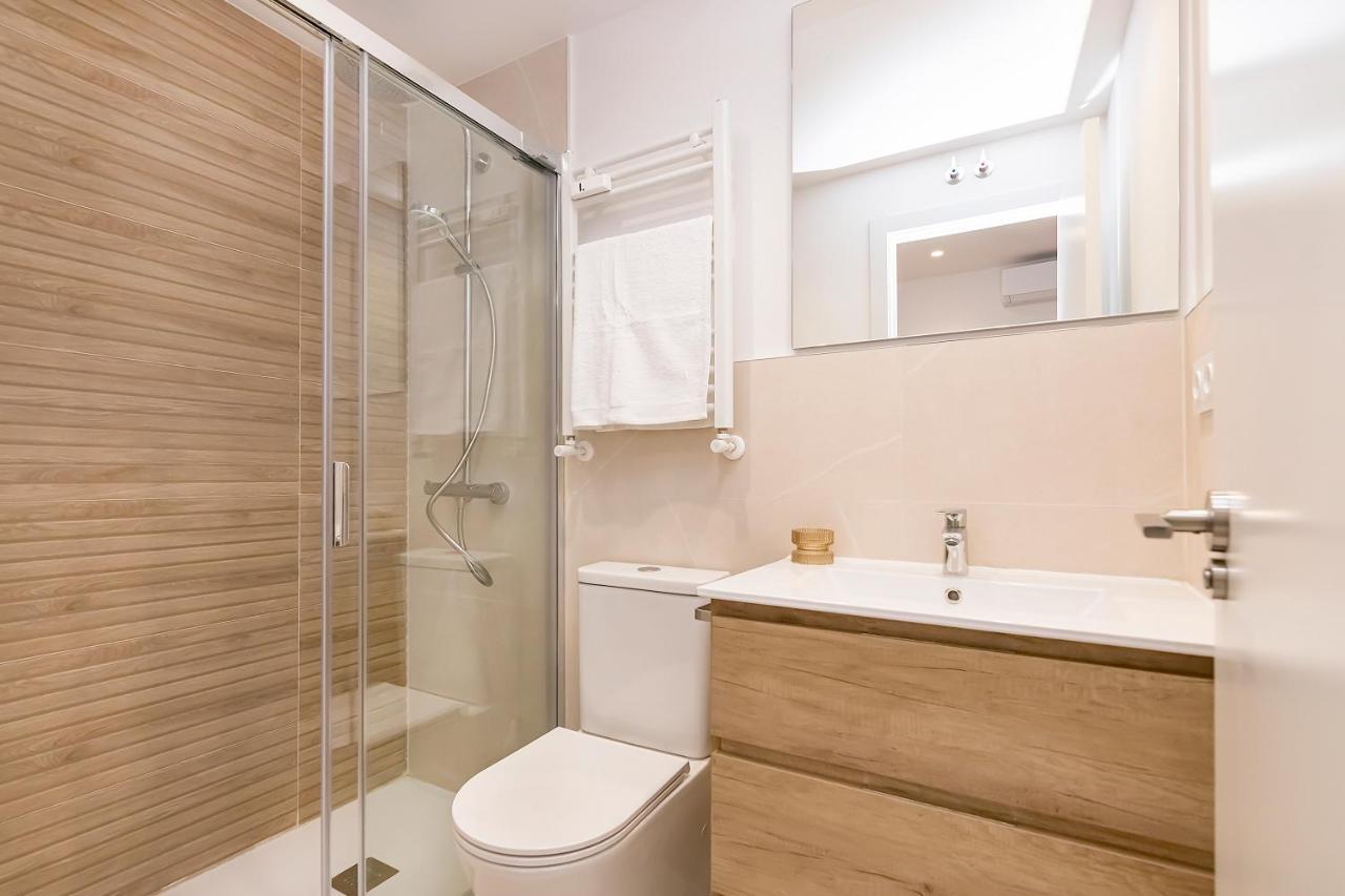 Bhost - Ferraz 74 Apartment Мадрид Екстериор снимка