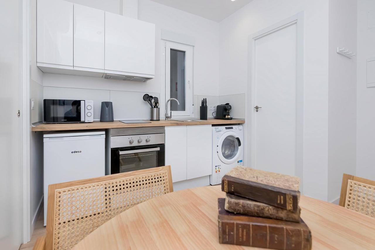 Bhost - Ferraz 74 Apartment Мадрид Екстериор снимка